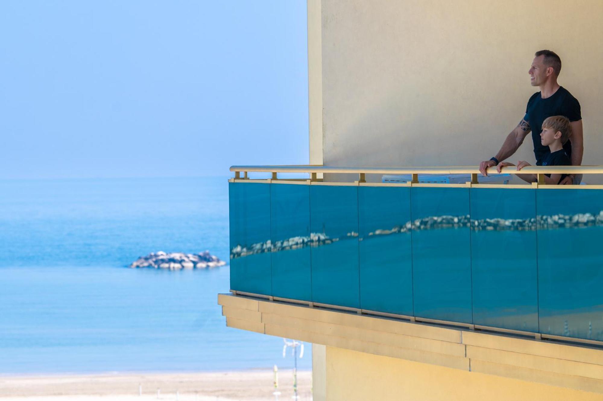 Hotel Valverde&Residenza Cesenatico Esterno foto